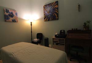 Massage therapy for pain relief in Whitby, Ontario